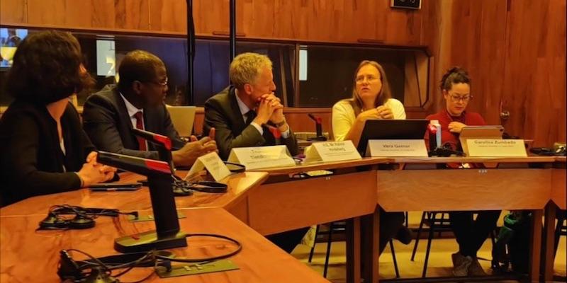 Condiciones de trabajo digno para artistas jóvenes: construcción de una propuesta para políticas públicas en Costa Rica.